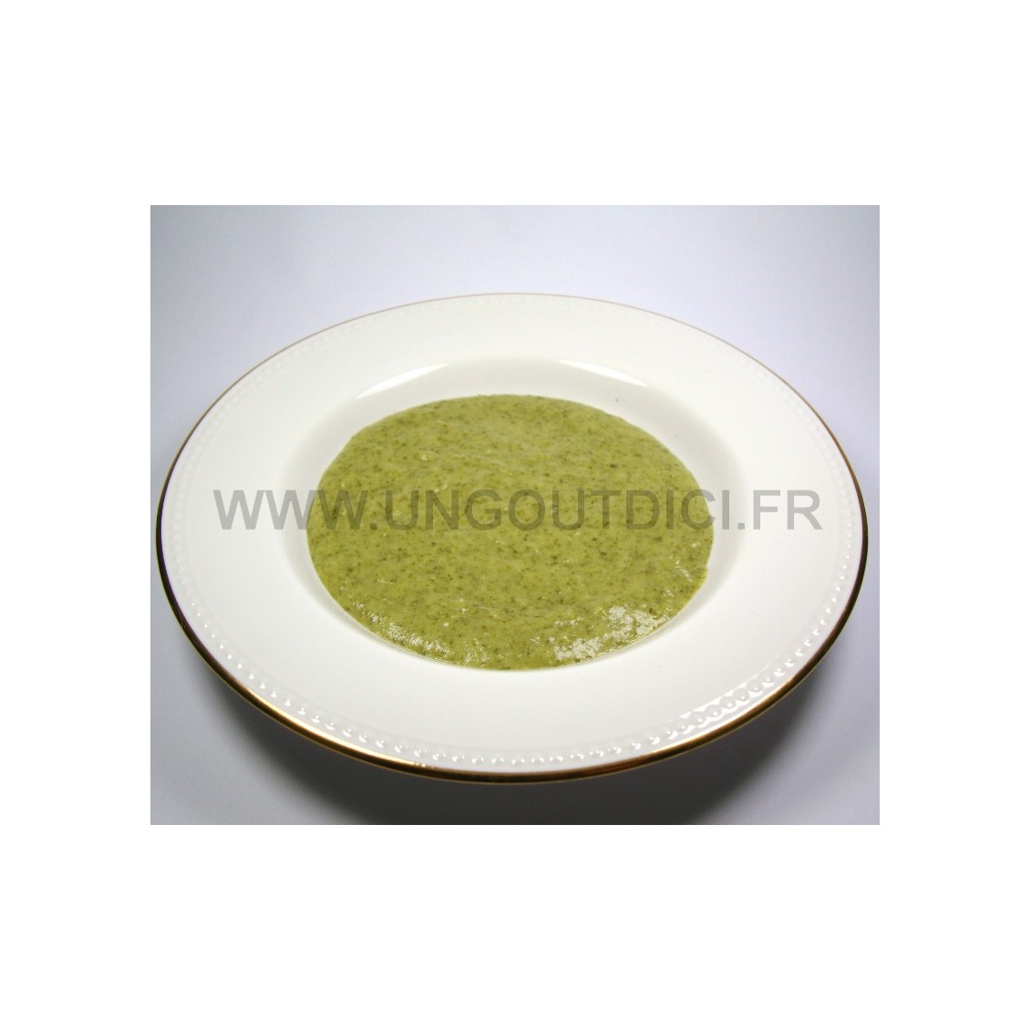 Soupe de fanes de radis